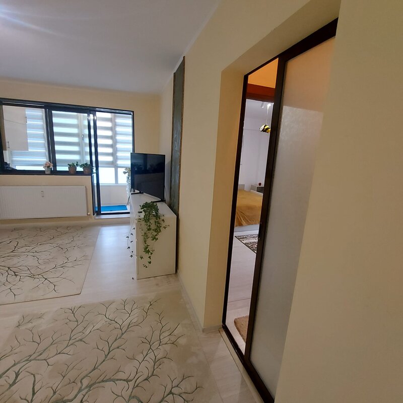 Drumul Taberei, 2 camere 50 mp (Bucla) metrou Constantin Brancusi